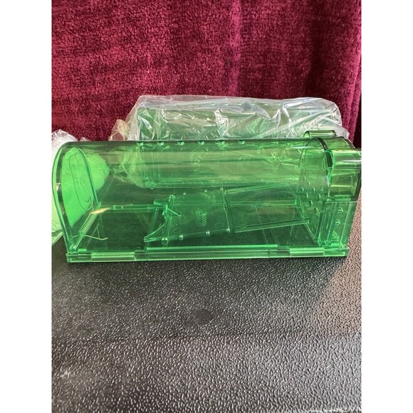 Humane Mouse Traps 2-Piece Live No Kill Catch and Release Reusable New In Box - Picture 7 of 9